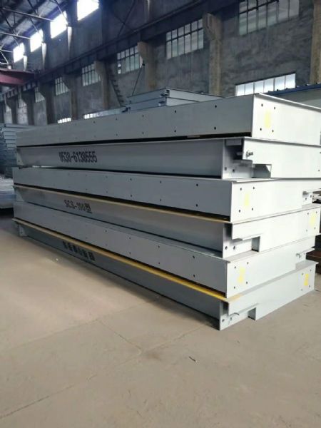 分體式汽車衡（長(zhǎng)寬、噸位可定制）